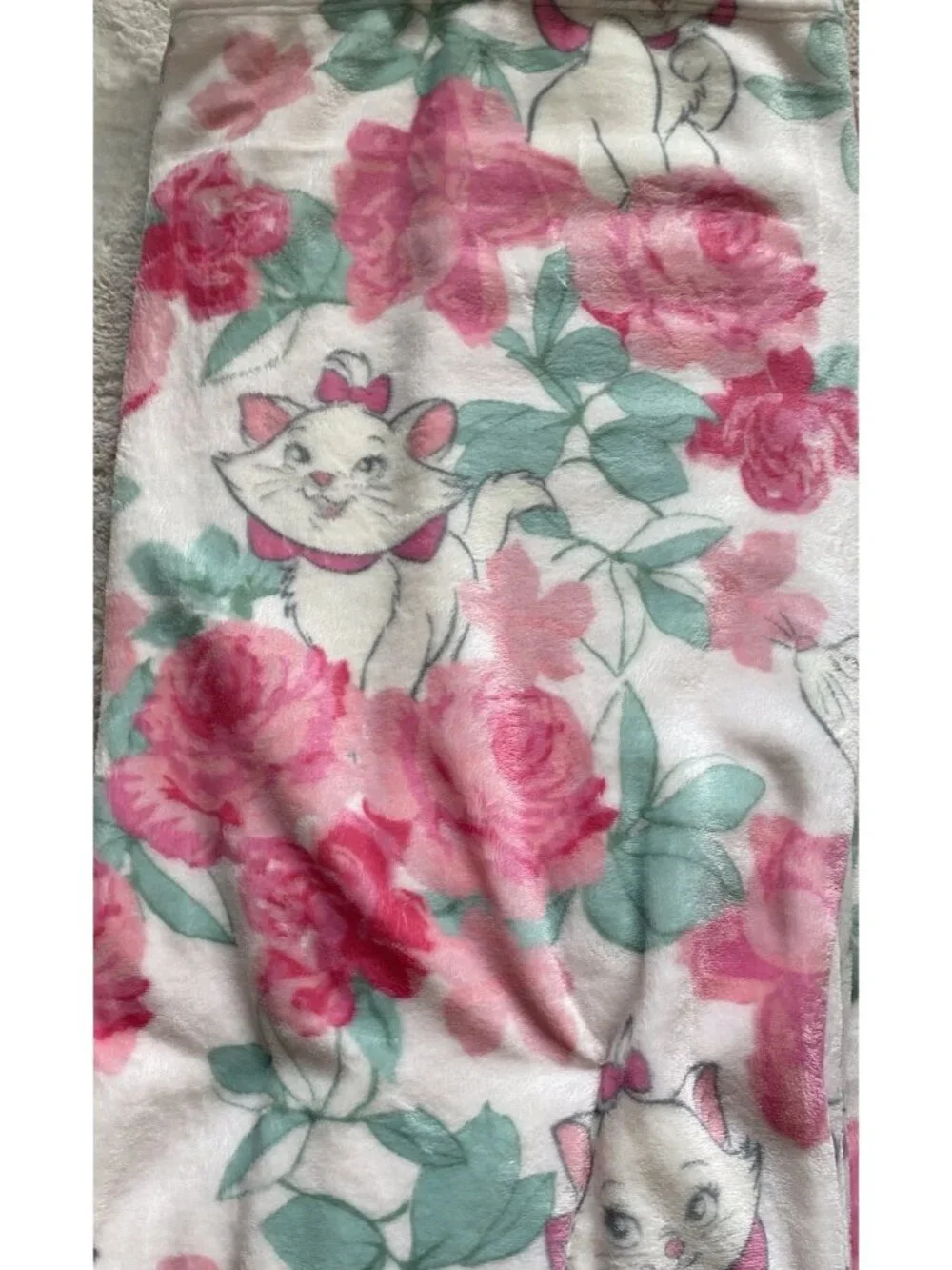 Disney Aristocats Marie Kitten Pink Roses Soft Throw Blanket‎ 50” X 70” NEW